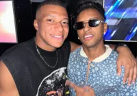 Afastado do PSG, Mbappé aparece em foto polêmica com Rodrygo, do Real