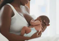 Amamentação reduz mortalidade de bebês em 33% no primeiro ano