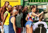 Anitta lança polêmico clipe de “Funk Rave” nesta quinta