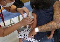 Anvisa dá registro definitivo para vacina bivalente contra covid-19