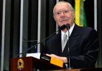 Aos 93 anos, José Sarney toma queda e é hospitalizado no Maranhão