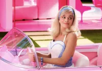 Barbie é uma "obra-prima divertida e brilhante", dizem críticos