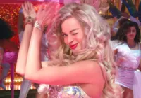 Barbie: estreia faz cinemas entrarem na onda rosa para chamar fãs