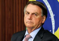CPI aciona PGR por destino de pedras preciosas recebidas por Bolsonaro