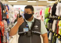 Carrefour termina implantação do uso de bodycams nas lojas de Salvador