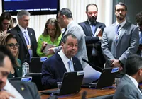 Comissão do Senado aprova relatório do novo arcabouço fiscal