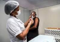 Confira os postos de vacinação contra Covid-19 e gripe nesta terça