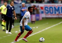 Copa do Brasil: Cicinho comemora classificação do Bahia: "Muito feliz"