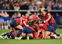 Espanha vence Inglaterra e conquista título mundial pela primeira vez