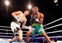 Esquiva Falcão é derrotado e fica sem título mundial