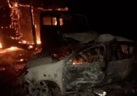 Estudante morre em acidente entre carro e caminhão no sul da Bahia