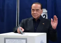 Ex-premiê italiano, Silvio Berlusconi morre aos 86 anos
