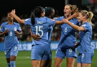 França aplica maior goleada do mata-mata e avança para as quartas