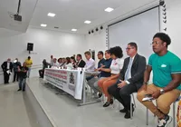 Governo participa de audiência com moradores sobre VLT do Subúrbio