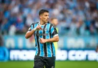 Grêmio autoriza Suárez a consultar médico na Espanha para tratamento