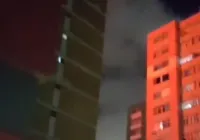 Incêndio atinge apartamento na Pituba e assusta moradores; vídeo