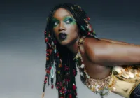 Iza surge ainda mais feminina em Afrodhit, novo álbum da artista