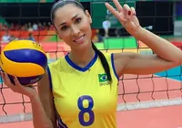 Jaqueline volta às quadras após dois anos de aposentadoria