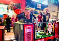 Jegue faz despedida de solteiro e casa com a jumenta na Saúde