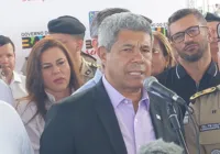 Jerônimo atribui ônibus incendiado a operações contra o tráfico