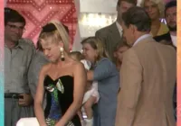 'Me senti invadida', diz Xuxa sobre reencontro 'forçado' com o pai