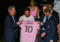 Messi é apresentado em festa no estádio do Inter Miami