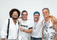 Mudei de Nome e Alexandre Peixe comandam réveillon antecipado