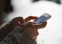 Município proíbe uso de celular em salas de aula