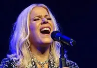 Paula Toller adia shows após acidente doméstico