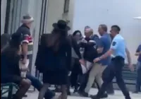 Presidente de Portugal é internado às pressas após desmaiar