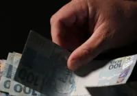 Primeira fase do Desenrola atende consumidor com dívida em banco