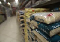 Reforma tributária faria cesta básica aumentar em 60%, diz Abras