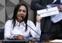 Relatora da CPMI do 8/1 quer convocar Bolsonaro e militares para depor