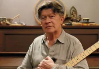 Robbie Robertson, membro fundador da The Band, morre aos 80 anos