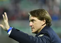 Roberto Mancini pede demissão da seleção da Itália