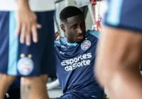 Ryan é expulso após atingir gandula com bolada no Mineirão