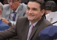 Sabino convida ex-secretário de Lula para assumir pasta no Turismo