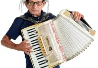 Sanfona dada por Luiz Gonzaga a músico de Feira é furtada em festa