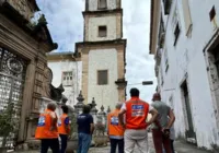 Trecho da Rua São Francisco é interditado para pedestres
