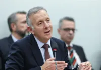 Versão preliminar de proposta da reforma tributária é lida na Câmara