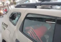 Viatura da PM é atacada com pedradas em Pernambués
