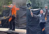 Vídeo: dublê põe fogo em si mesmo durante protesto em Hollywood