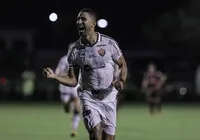 Vitória aproveita bolas paradas e vence o Ituano pela Série B