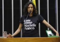 Viúva de Marielle denuncia ter recebido ameaça de estupro "corretivo"