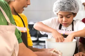 Confeitaria promove oficina de quiches para crianças de 5 a 12 anos - Imagem