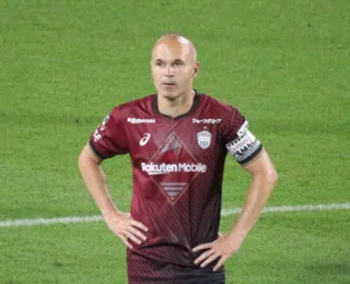 Aos 39 anos, Andrés Iniesta deixa o Japão e acerta com novo clube