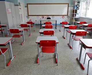 Após refeições serem roubadas, quase mil alunos ficam sem aula