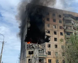 Ataque russo a prédio residencial deixa cinco mortos na Ucrânia