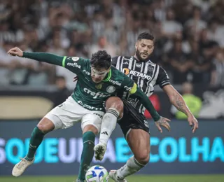 Atlético-MG e Palmeiras iniciam duelo brasileiro nas oitavas