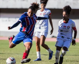 Bahia vence o Vitória e se isola na liderança do baiano feminino